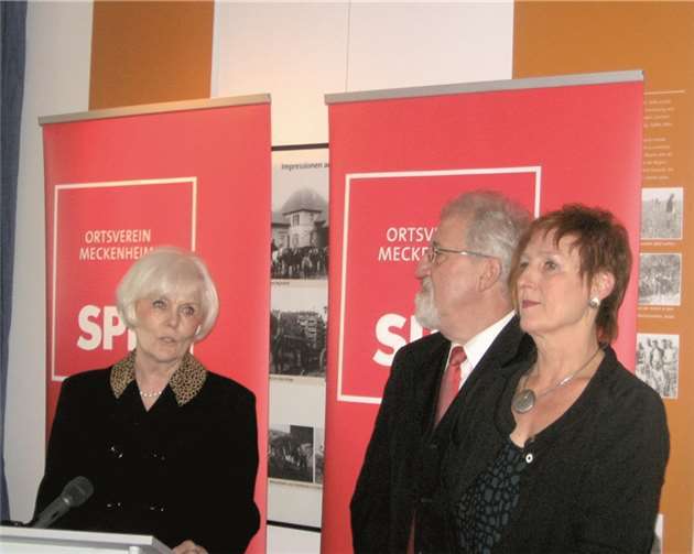 Ortsvereinsvorsitzende Erdmute Rebhan (v. l.) mit Dietmar Tendler und Dr. Brigitte Kuchta.privat