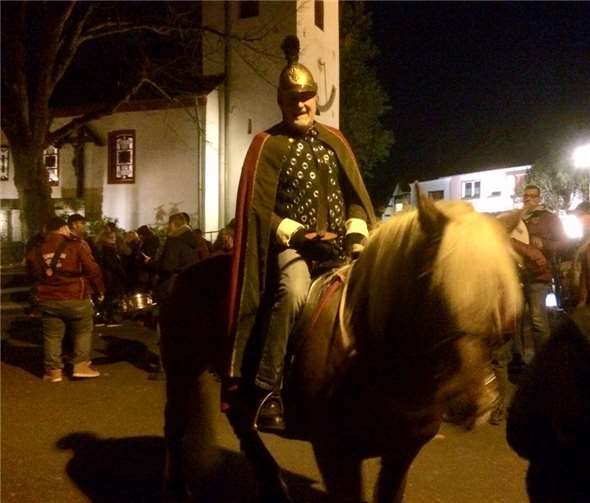 Ortsvorsteher Holger Klöß als Sankt Martin. Privat