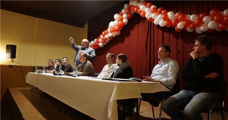 Ortsvorsteher Mario Wettlaufer und der Ortsbeirat Westum hatten zur Informationsveranstaltung geladen.