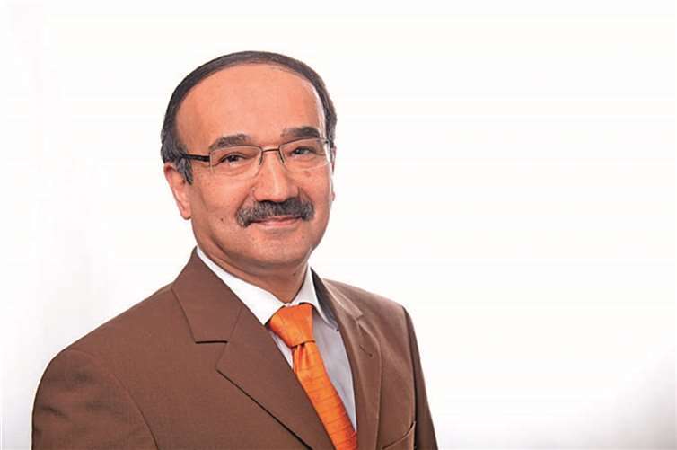 Osman Yousuf.privat