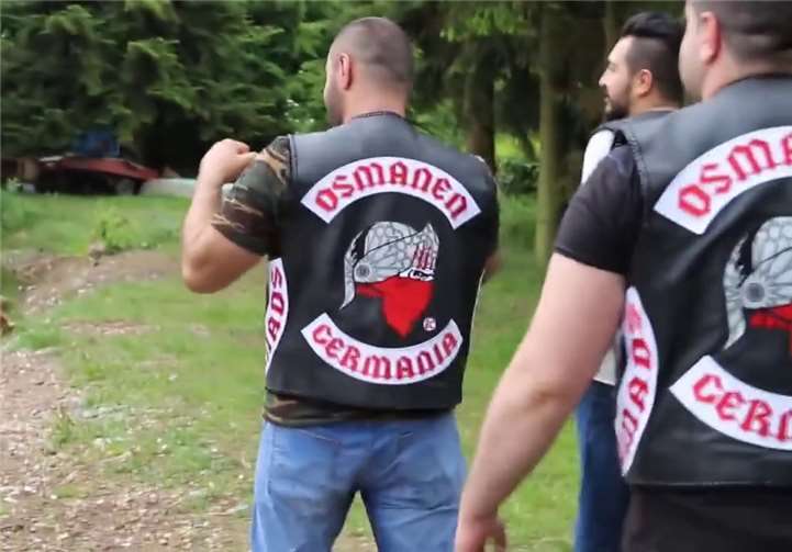 „Osmanen Germania“ gibt sich als Boxclub, doch wird als rockerähnliche Gruppierung eingestuft, die gefährlich ist. YouTube
