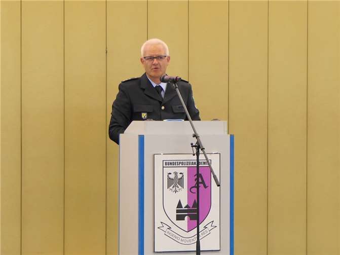 PD Leiter Westerkamp bei seiner Rede.