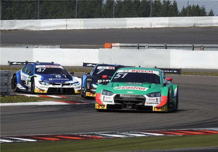 Packende Positionskämpfe gab es am ganzen DTM Wochenende zu sehen.