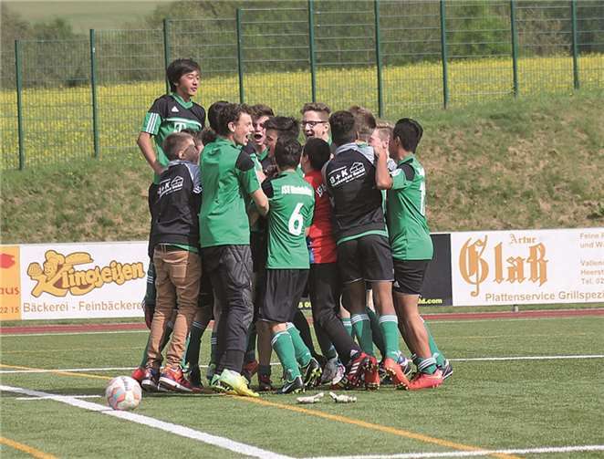 Party nach dem Schlusspfiff.