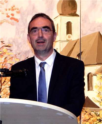 Pascal Perrin, Bürgermeister von Yzeure, hob in seiner Ansprache besonders die vielen und intensiven Begegnungen und Gespräche der letzten 30 Jahre hervor.