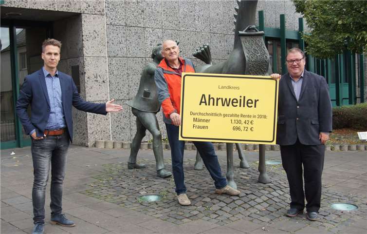 Pascal Rowald, Vorsitzender DGB Kreisverband Ahrweiler, und Vorstandsmitglieder Alfred Hansen und Elmar Ihlenfeld.Foto: privat