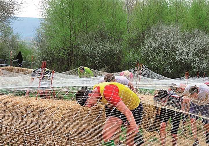 Passend zur Namensgebung der Veranstaltung erschwerte ein Fischernetz an Hindernis 6 den Lauf der Sportler.