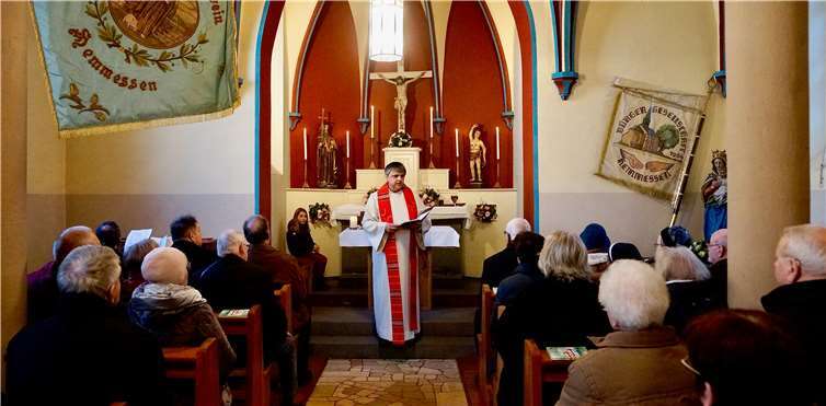 Pastor Peter Dörrenbächer beim Festgottesdienst im „Hemmesser Dom“.KG