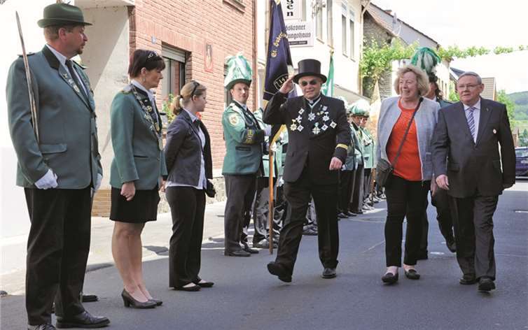 Pastor Ritterrath nahm ebenfalls die Parade ab.