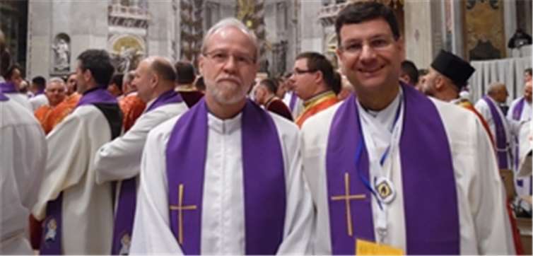 Pater Lothar Herter (r.) und Pater Antonio Bracht (Rektor des Urheiligtums) in Rom. privat