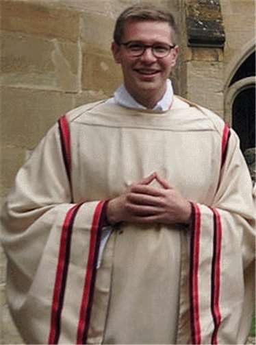 Patric Schützeichel wurde zum Diakon geweiht.