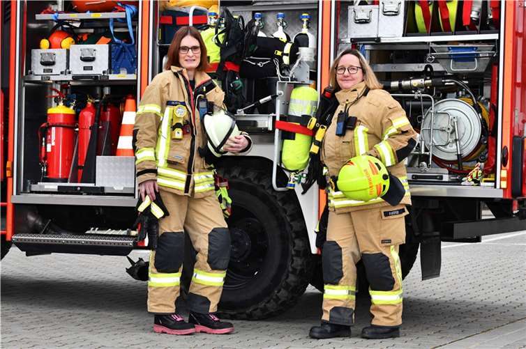 Patricia Höfer und Miriam Klaß liegt der Brandschutz im Blut.