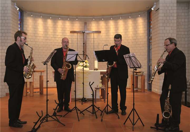 Patrick Tassot, David Witsch, Gereon Schulte-Beckhausen und Wrank Wolff sind „Padafrage“ am Saxophon.