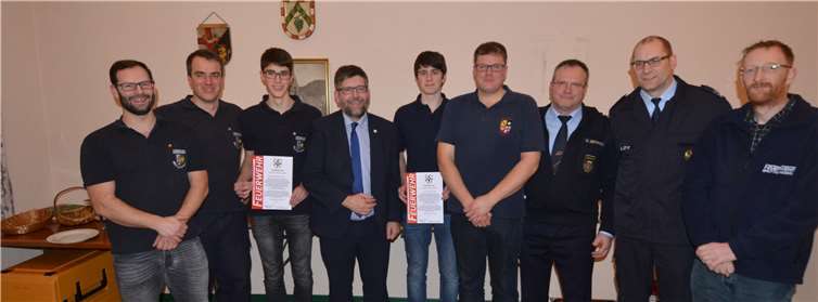 Paul Lenz aus Bruttig-Fankel und Moritz Jobelius aus Beilstein wurden vom Bürgermeister verpflichtet.