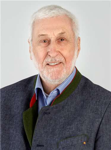 Paul Schmidt (73, Rentner)