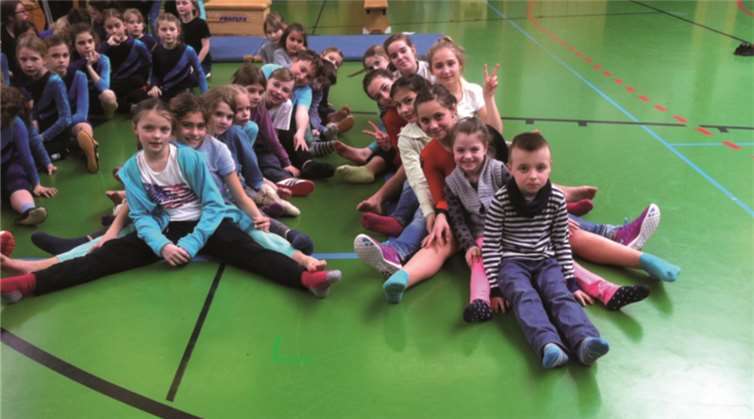 Paula Menzel, Annelie Stein, Darleen Blaesius, Phillip Blaesius, Greta Bell, Lenie Biemer, Toska Winter, Franka Schneider, Marlene Stein, Nele Weichert, Elisa Groß, Oscar Geltz, Sophia Ishaq, Carolina Stein, Celine Wolf, Georgina Dinter, Luca Wallner, Fabienne Fogolin, Kathrin Löwen und Julia Eichmann.