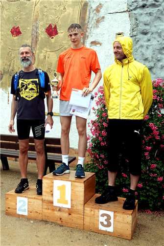 Pepe Schaffrath vom Leichtathletikverein Bad Honnef sicherte sich souverän den Sieg.  Foto: Rudolf Weichsel
