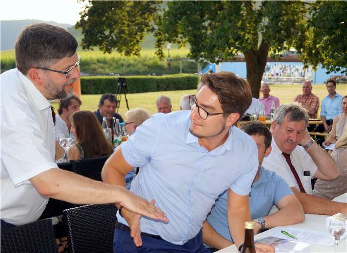 Per Handschlag wurde der neue VG-Rat Cochem für fünf Jahre verpflichtet.