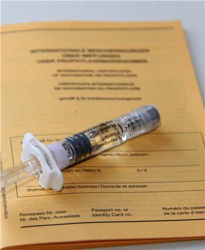 Personen, die in den Gebieten der Flutkatastrophe unterstützen bzw. direkt von der Flutkatastrophe betroffen sind, sollten prüfen, ob ihr Impfschutz gegen Tetanus und Hepatitis A noch aktuell ist.Foto: Pressestelle Kreisverwaltung