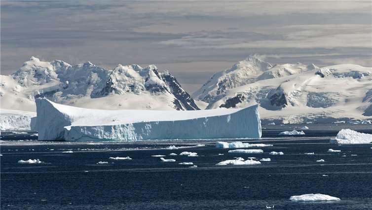 Peter Bach zeigt beeindruckende Bilder aus der Antarktis. PBach