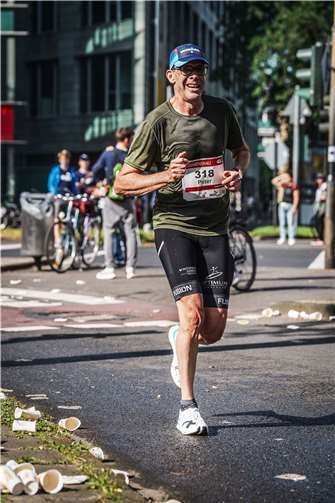 Peter Conrads (LT Puderbach) lief beim „25. Generali-Marathon“ in Köln eine neue persönliche Bestzeit über die Marathondistanz. Foto: privat