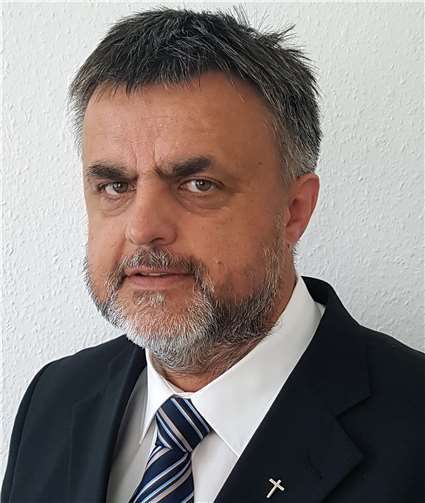 Peter Dörrenbächer.