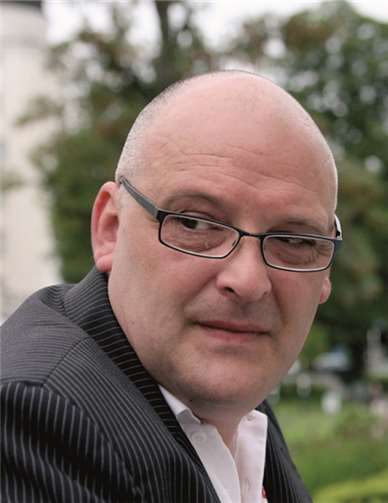 Peter Eckhardt wurde als Hallensprecher nominiert. Guido Kölzer