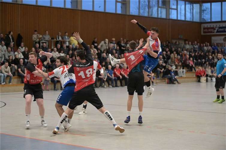 Peter Mittmann steuerte sechs Treffer zum Auswärtssieg bei. Foto: Bernd Hunder