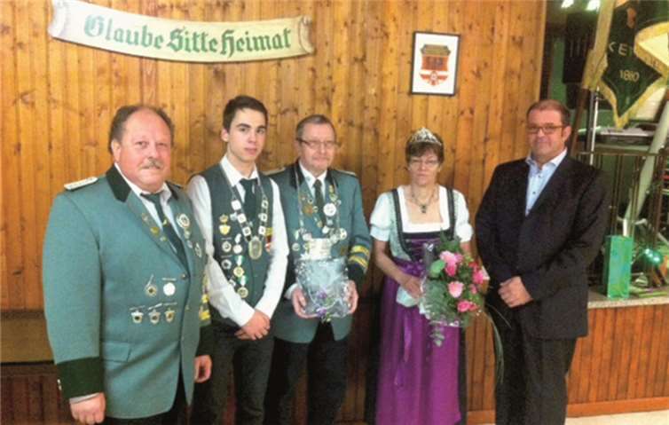 Stimmungsvoller Königsball 