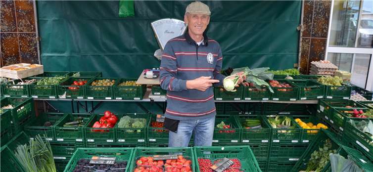 Peter Nickel an seinem Stand. privat