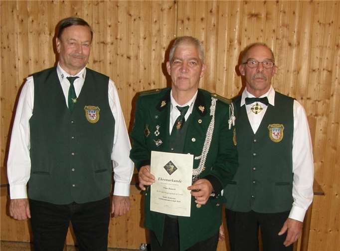 Peter Rausch wurde für seine 40-jährige Mitgliedschaft geehrt.