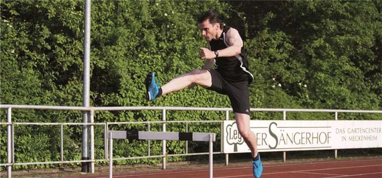 Peter Rübenach schaffte die Qualifikationsleistung 400m Hürden für die Deutschen Meisterschaften im ersten Anlauf. privat