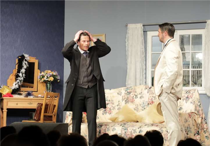 Peter Schuster alias Wilbert Goertz überzeugte als tugendhafter Gatte und Hüter von Moral und Ordnung.CEW