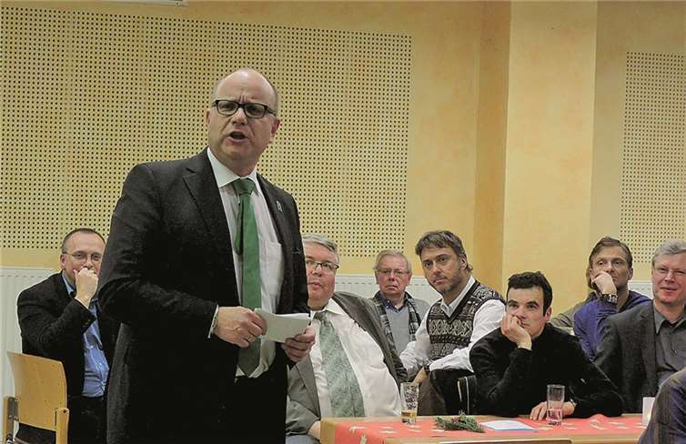 Peter Zysik, Geschäftsführer des Fußballvereins VfL Neuwied und Gesamtbetriebsrats-Mitglied der „Metro Group“erzählte von gemeinsam Erlebtem. BSB