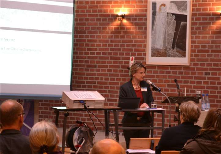 Petra Heising von der empirica AG präsentierte die Entwicklung der Wohnraumsituation im westlichen Rhein-Sieg-Kreis. privat