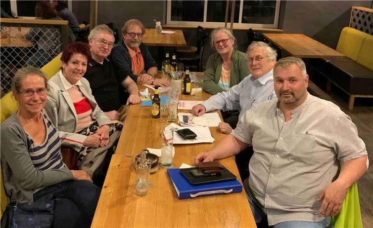 Petra Klein, Kell; Doris Gunkel, Mendig; Herr Gloystein, Bendorf; Guido Nürnberg, Nickenich; Andrea Horst, Ulmen; Karl Gunkel, Mendig; Stefan Ernst, Bruttig-Fankel; nicht auf dem Bild Hedwig Brengmann, Erpel.Bildrechte Pro Mendig e.V.