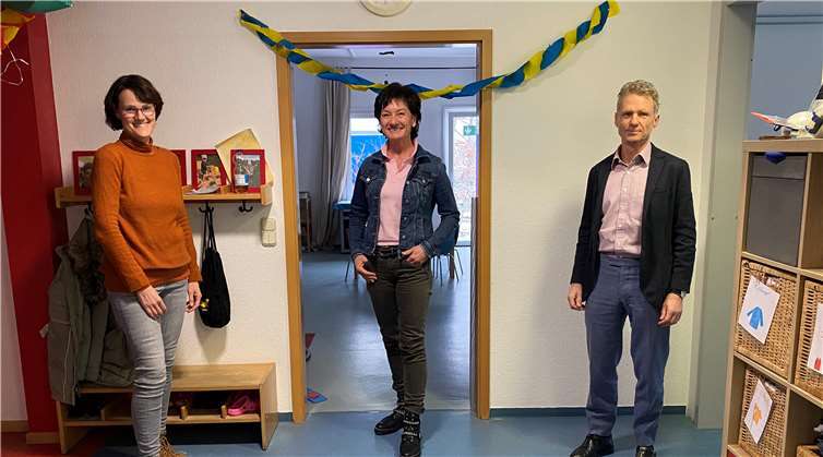 Petra Schneider, CDU-Landtagskandidatin im Wahlkreis 13, besucht die Firma wolfcraft in Kempenich (v.l.n.r.): Elfi Pauly, Landtagskandidatin Petra Schneider und Thomas Wolff. Foto: privat