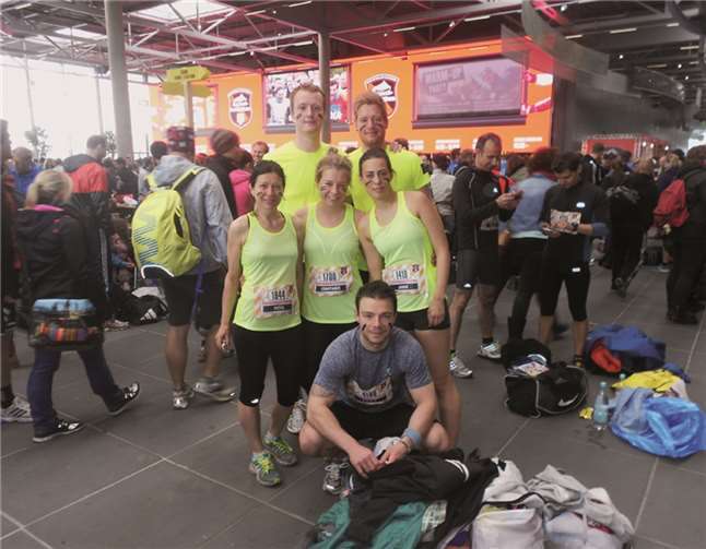 Petra Straube aus Rheinbach und ihre jungen Wilden.