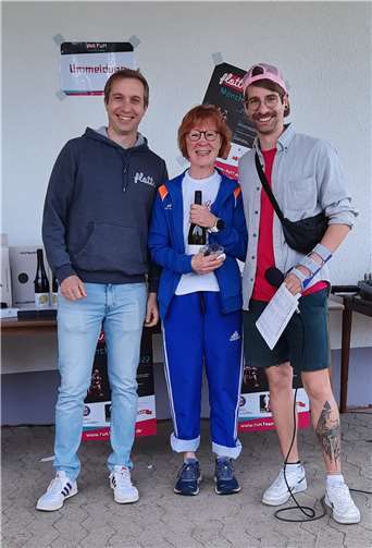 Petra und Udo nach dem Zieleinlauf am Schluchsee.