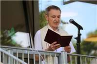 Pfarrer Ahrend sprach stellvertretend für die katholische und die evangelische K...