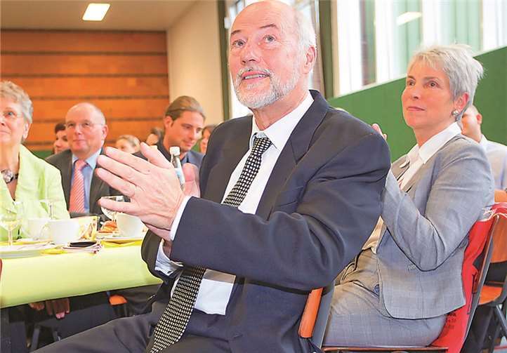 Pfarrer Georg Buß mit Ehefrau bei der Abschiedsfeier.