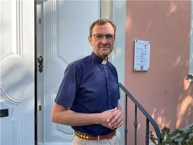 „Die Menschen im Ahrtal haben Heim-Weh“ Pfarrer Jörg Meyrer beschreibt in seinem Buch ungefilterte Eindrücke nach der Flut. Foto: ROB