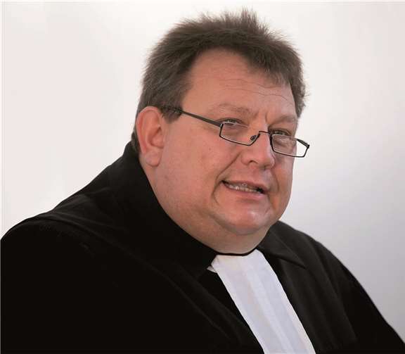 Pfarrer Ulrich Bäck.