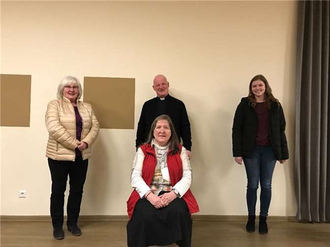 Pfarrer Wilhelm freut sich über die Zusammenarbeit mit den neu gewählten Damen des Vorstands des Pfarreienrates Kaisersesch Annemie Winnebeck, Hiltrud Weiler und Marie Seul (von links).  Foto: privat