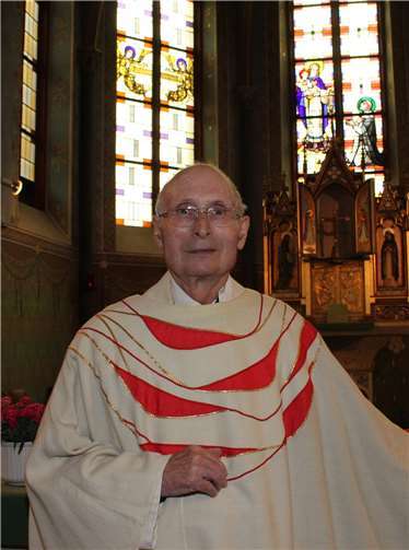 Pfarrer i. R. Lothar Brucker (82 Jahre) feierte sein Goldenes Priesterjubiläum und schaut auf ein segensreiches und erfülltes seelsorgerisches Wirken zurück.Foto: WER