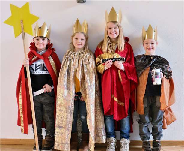 Philipp, Jule, Maria und Hannes (v.l.n.r) überbrachten ihre Botschaft beim Senioren-NachmittagFoto: privat