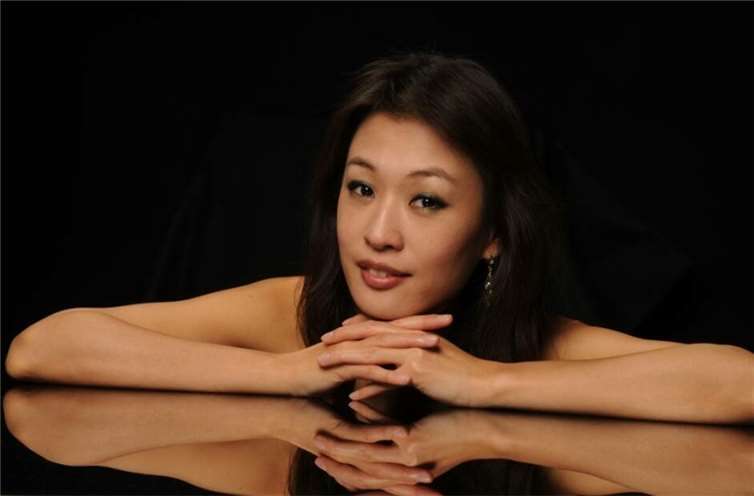 Pianistin Minju Song