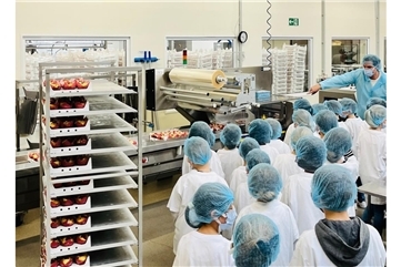 Vorschaubild Video: Grundschulkinder erleben die Bäckerwelt in Kurtscheid 2025