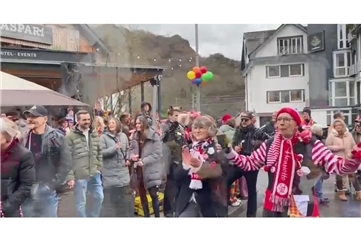 Vorschaubild Video: Möhnenzug in Altenahr 20266