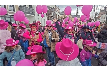 Vorschaubild Video: Veilchendienstagszug in Bad Hönningen 2026